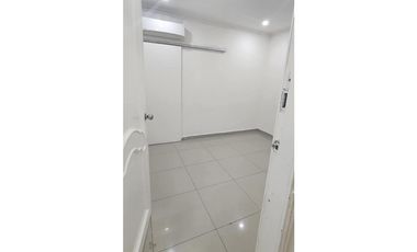 VENTA DE CASA EN ALTOS DE LAS ACASIAS