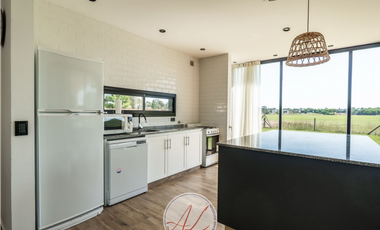 Casa en Ecuestre - Costa Esmeralda