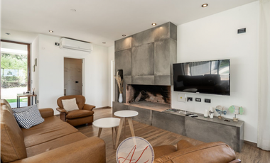 Casa en Ecuestre - Costa Esmeralda