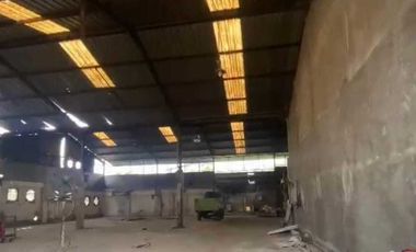 Disewakan Termurah Siap Usaha Gudang Ex Pabrik di Daan Mogot Raya