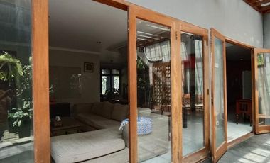 Hot Sale  Rumah LT 280 M2 Asri Dan Siap Huni Di Puri Bintaro Sektor 9