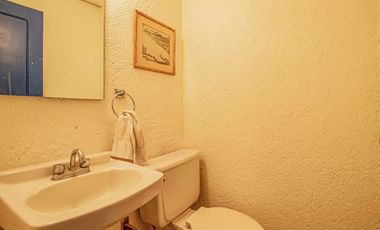 Casa Sola en Lomas de Jiutepec Jiutepec - M2AI-866-Cs