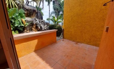 Casa en Fraccionamiento en Burgos Bugambilias Temixco - LLR-143-Fr