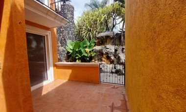 Casa en Fraccionamiento en Burgos Bugambilias Temixco - LLR-143-Fr