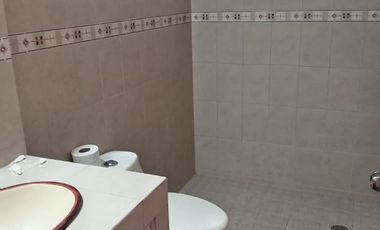 Propiedad en Venta en El Porvenir Jiutepec | Casa con Local Comercial y 2 Departamentos para Inversión