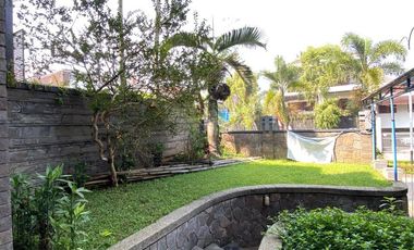 Dijual Rumah 5 kamar tidur di Mainroad Setraduta Raya Bandung Utara