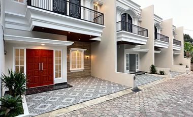 Rumah 1 M an dalam Cluster Exclusive dekat Akses Tol