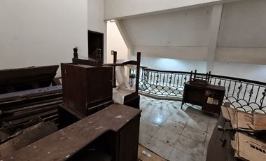 Rumah Klasik sangat Strategis Dekat Mangkunegaraan Banjarsari Solo