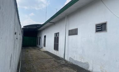 Dijual Cepat, Murah, Rumah dan gudang NGRONGGO KEDIRI