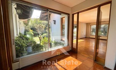 Casa en Venta en DANIEL DE LA VEGA CON ECHEQÑIQUE