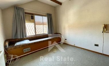 Casa en Venta en DANIEL DE LA VEGA CON ECHEQÑIQUE