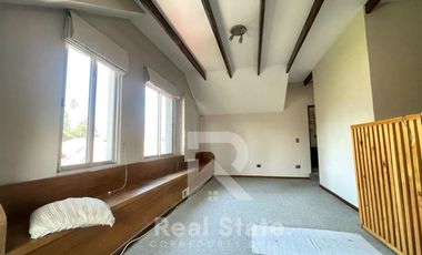Casa en Venta en DANIEL DE LA VEGA CON ECHEQÑIQUE