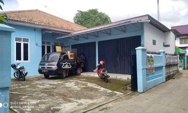 Disewakan rumah besar di Dekat PS Mall Palembang