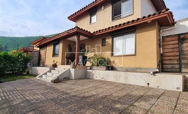 Casa en Arriendo en El Guayacán