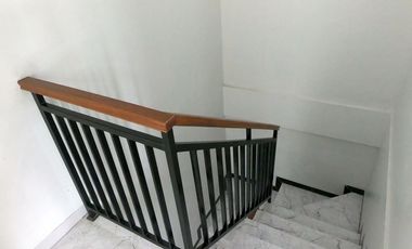 Dijual rumah dekat Stasiun LRT Jatimulya dan Stasiun Kereta Bekasi