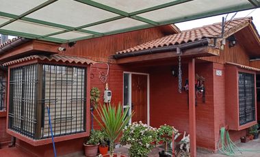 VENTA CASA 3D/2B/2E MAS PISCINA