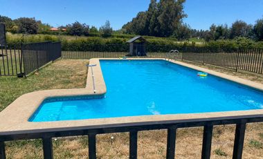 CASA EN PARCELA AMPLITUD, DISEÑO Y ENTORNO NATURAL