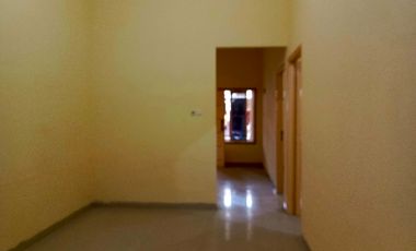 Rumah di Bukit Besar