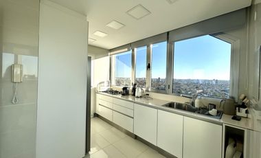 Espectacular 2 suites y dep Vista al Rio Venta La Lucila
