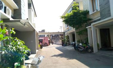 Rumah Cluster Mewah Solo Kota Dekat Pasar Kembang Solo
