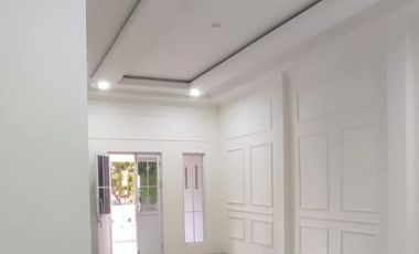 MURAH CANTIK !! Luas 105 Full Renov Kemang Pratama Bekasi