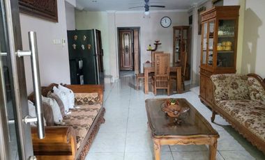 MURAH !! 3 Lantai Rumah Cantik Kemang Pratama Bekasi