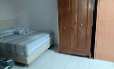 MURAH !! 3 Lantai Rumah Cantik Kemang Pratama Bekasi
