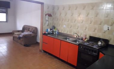 Casa - Claypole