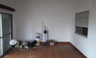Casa - Claypole
