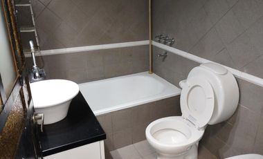 Oficina en un PH en Planta Baja con entrada indep. 3 amb Patio Cub sin exp