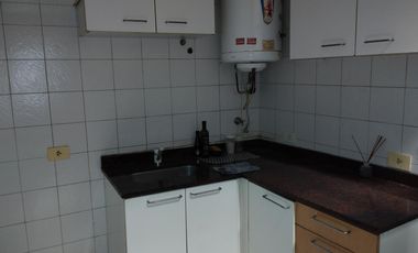 Oficina en un PH en Planta Baja con entrada indep. 3 amb Patio Cub sin exp