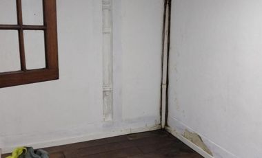 Oficina en un PH en Planta Baja con entrada indep. 3 amb Patio Cub sin exp