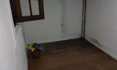 Oficina en un PH en Planta Baja con entrada indep. 3 amb Patio Cub sin exp