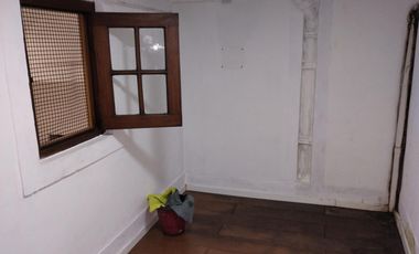 Oficina en un PH en Planta Baja con entrada indep. 3 amb Patio Cub sin exp