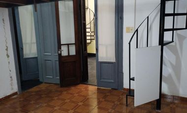 Oficina en un PH en Planta Baja con entrada indep. 3 amb Patio Cub sin exp