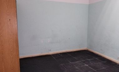 Oficina en un PH en Planta Baja con entrada indep. 3 amb Patio Cub sin exp