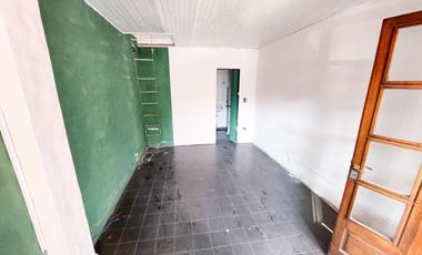 PH en venta - 4 Dormitorios 2 Baños - Cochera - Local -180Mts2 - Avellaneda