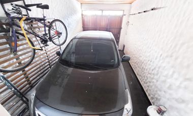 PH en venta - 4 Dormitorios 2 Baños - Cochera - Local -180Mts2 - Avellaneda