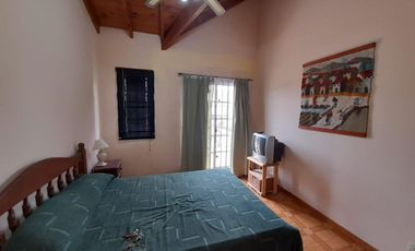 Dúplex en venta - 3 dormitorios 1 baño - 72mts2 - Mar Del Tuyu