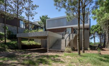 CASA, VENTA, COSTA ESMERALDA , MARÍTIMO II, LOTE AL 100, 7 AMBIENTES