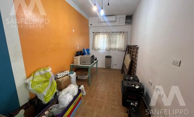 Casa en Venta  - Villa Dominico