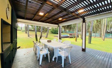 Casa en Venta Costa Esmeralda Barrio Residencial I
