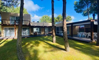 Casa en Venta Costa Esmeralda Barrio Residencial I