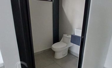 Bodega lista para operar Periférico Oriente