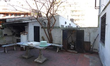 Chalet a 2 cuadras de la estación de Adrogué - IDEAL PARA CONSTRUIR