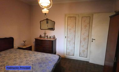 Chalet a 2 cuadras de la estación de Adrogué - IDEAL PARA CONSTRUIR