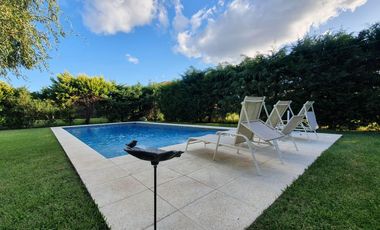 Casa en  Venta en Canning Barrio Don Joaquín