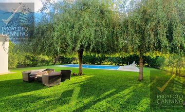 Casa en  Venta en Canning Barrio Don Joaquín
