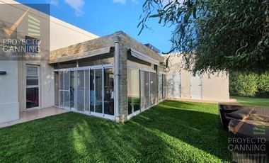Casa en  Venta en Canning Barrio Don Joaquín
