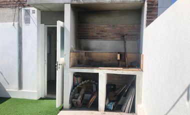 VENTA - Departamento 1 dormitorio con balcón al frente